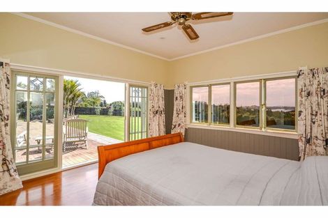 Photo of property in 15 Kotare Heights, Kerikeri, 0230