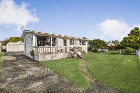 Photo of property in 12 Jupiter Street, Rosehill, Papakura, 2113