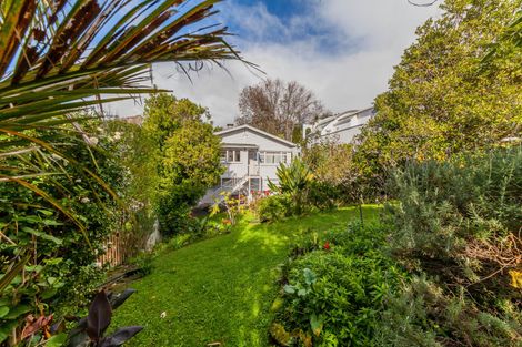 Photo of property in 45 Sarsfield Street, Herne Bay, Auckland, 1011