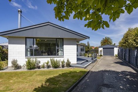 Photo of property in 25 Johns Road, Rangiora, 7400