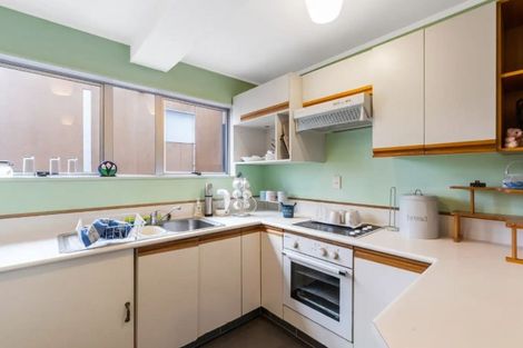 Photo of property in 27 Glen Avenue, Papatoetoe, Auckland, 2025