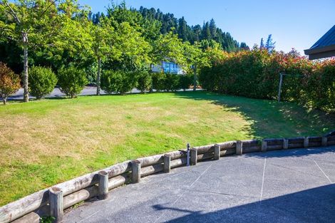 Photo of property in 1 Bellbird Place, Hanmer Springs, 7334