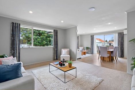 Photo of property in 23a Bowen Street, Cambridge, 3434