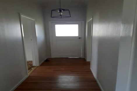 Photo of property in 12 Julia Street, Pahiatua, 4910