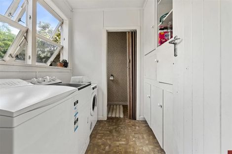 Photo of property in 184 Kawaha Point Road, Kawaha Point, Rotorua, 3010