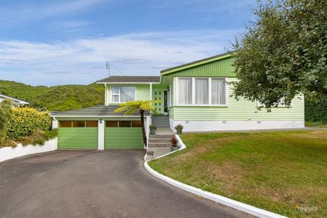 Photo of property in 15 Maple Grove, Maungaraki, Lower Hutt, 5010