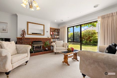 Photo of property in 29 Hinau Street, Woburn, Lower Hutt, 5011