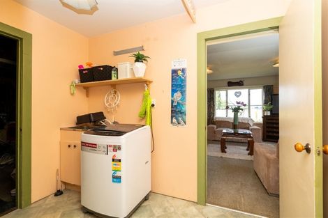 Photo of property in 12 Caesar Roose Drive, Glenview, Hamilton, 3206