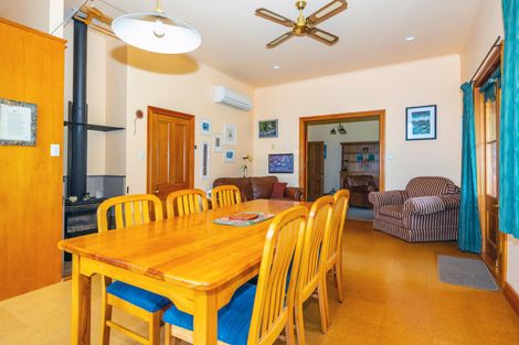 Photo of property in 1 Macdonald Street, Geraldine, 7930