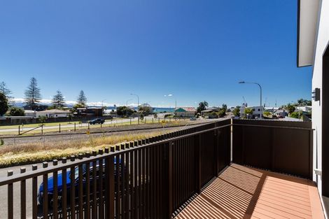 Photo of property in 2 Kenny Avenue, Ahuriri, Napier, 4110