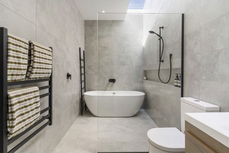 Photo of property in 11 Chester Avenue, Westmere, Auckland, 1022