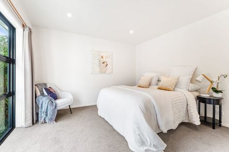 Photo of property in 5 Glance Street, Sandspit, Warkworth, 0982