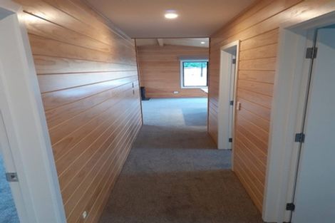 Photo of property in 34 Grandview Road, Lake Hawea, 9382