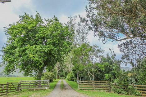 Photo of property in 119 Engles Road, Shannon, 4821