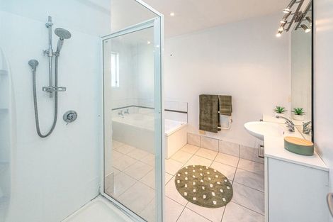 Photo of property in 4 Banks Place, Tawhero, Whanganui, 4501