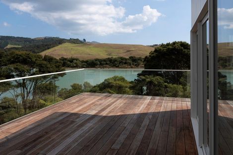 Photo of property in 98 Omahina Street, Raglan, 3225