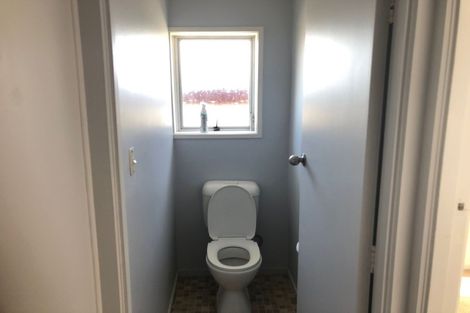 Photo of property in 1/11 Ballater Place, Highland Park, Auckland, 2010