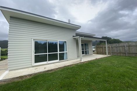 Photo of property in 281 North Manakau Road, Manakau, Levin, 5573