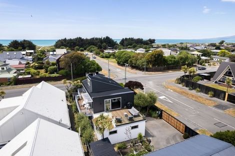 Photo of property in 17 Larnach Street, Waimairi Beach, Christchurch, 8083