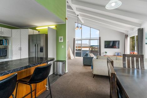 Photo of property in 2 Newberry Place, Richmond Heights, Taupo, 3330