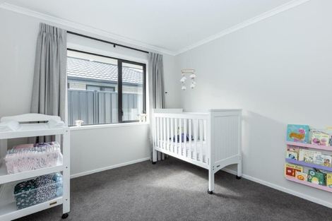 Photo of property in 15 Hikawera Drive, Frimley, Hastings, 4120