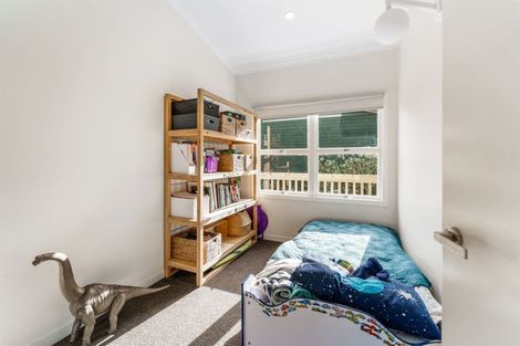 Photo of property in 13a John Road, Stanmore Bay, Whangaparaoa, 0932