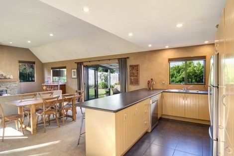 Photo of property in 10 Shanahan Lane, Arrowtown, 9302