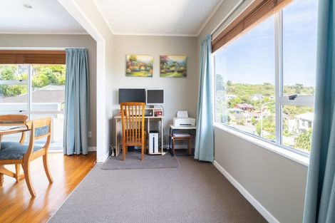 Photo of property in 71 Eskdale Road, Papakowhai, Porirua, 5024