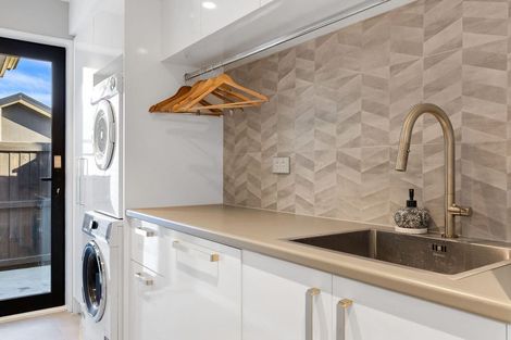 Photo of property in 29 Tara Crescent, Woodend, 7610