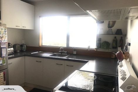 Photo of property in 2/15 Witheford Drive, Bayview, Auckland, 0629