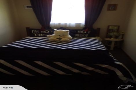 Photo of property in 14 Whittaker Street, Foxton, 4814