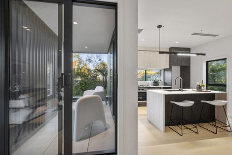 Photo of property in 201d Hurstmere Road, Takapuna, Auckland, 0622