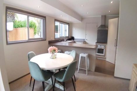 Photo of property in 24 Springtime Crescent, Stanmore Bay, Whangaparaoa, 0932