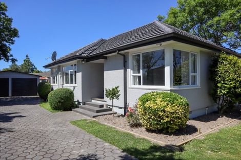 Photo of property in 170 Harewood Road, Papanui, Christchurch, 8053