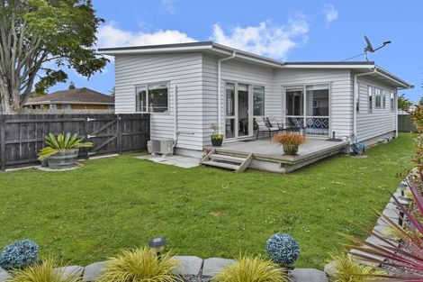 Photo of property in 24a Bunnythorpe Road, Papakura, 2110
