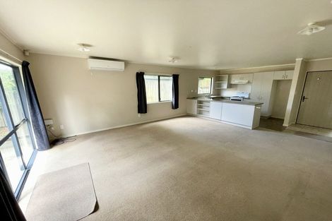 Photo of property in 151 Queens Drive, Lyall Bay, Wellington, 6022