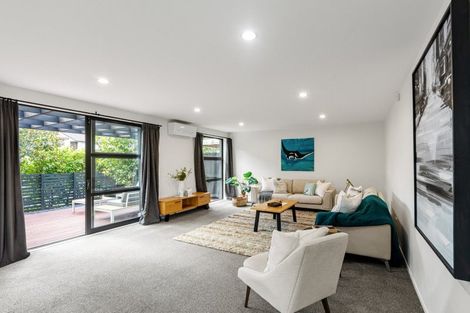 Photo of property in 14 Windfola Parkway, Takanini, 2112