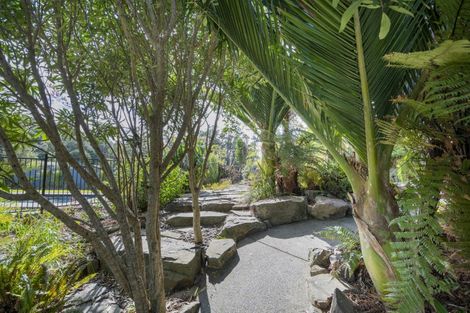 Photo of property in 5 Rewa Rewa Valley, Tairua, 3508
