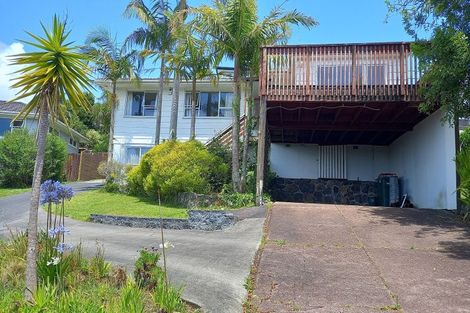 Photo of property in 10 Aralia Road, Sunnynook, Auckland, 0620