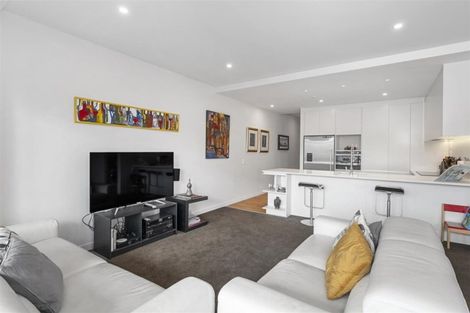 Photo of property in 107/8a Lake Pupuke Drive, Takapuna, Auckland, 0622