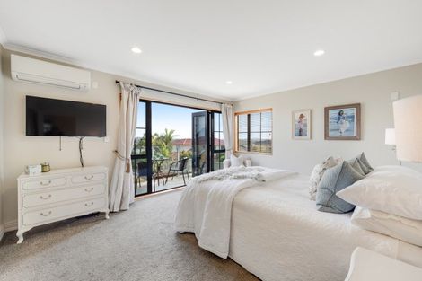 Photo of property in 49 Westerham Drive, Dannemora, Auckland, 2016