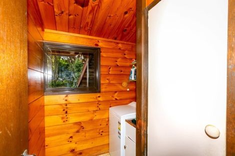 Photo of property in 18 Saint Ives Grove, Whalers Gate, New Plymouth, 4310