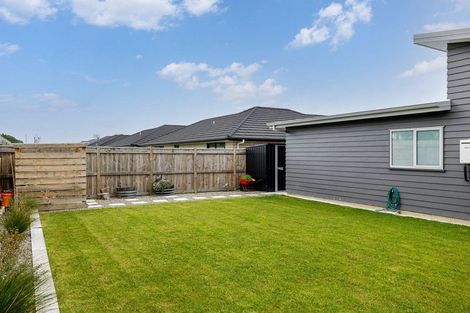 Photo of property in 58 Freedom Drive, Kelvin Grove, Palmerston North, 4414
