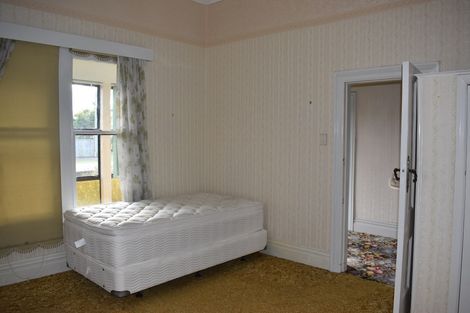 Photo of property in 35 Wyndham Street, Carterton, 5713