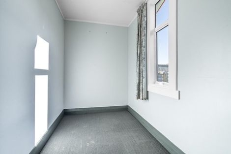 Photo of property in 38 Queen Street, Winton, 9720