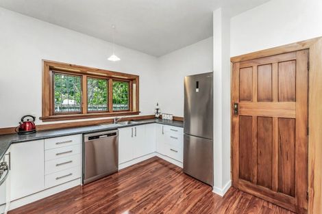 Photo of property in 29 Broadway Avenue, Waikuku Beach, 7473