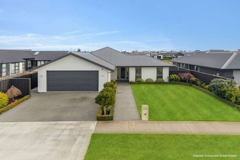 Photo of property in 62 Tiritiri Moana Drive, Pegasus, 7612