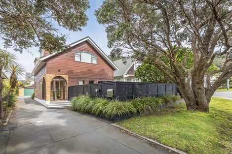 Photo of property in 30 Burnham Street, Seatoun, Wellington, 6022