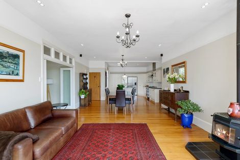 Photo of property in 15 Hackthorne Road, Cashmere, Christchurch, 8022