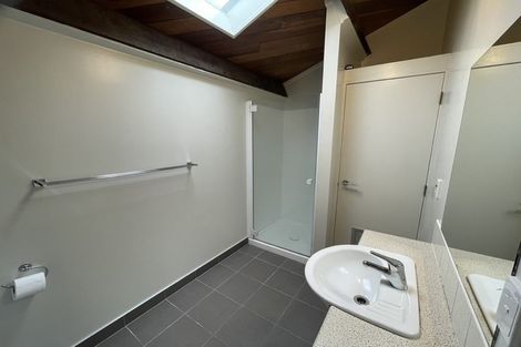 Photo of property in Metro Apartments, 20/220 Thorndon Quay, Pipitea, Wellington, 6011